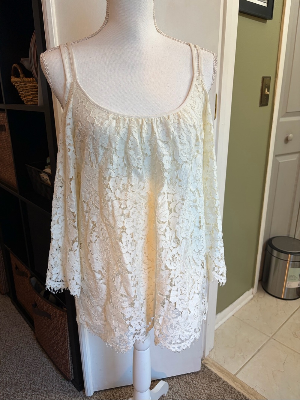 White House Black Market Cream Lace Top